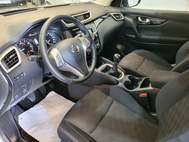Nissan Qashqai 2015