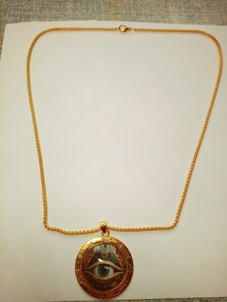 Collar Ojo de la Providencia Dorado