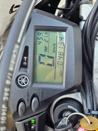 Moto Yamaha XT660R (2008) Etiqueta C