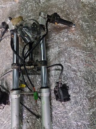 Tren delantero Suzuki GSX 750 F