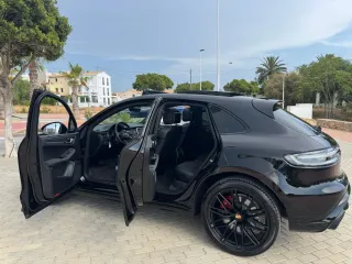 Porsche Macan 2024