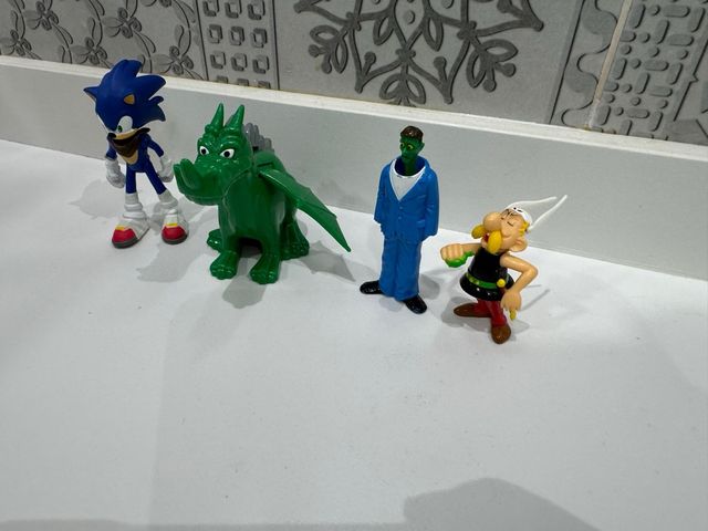 Figuras Phoskitos: Sonic, Dragón, Frankenstein, As