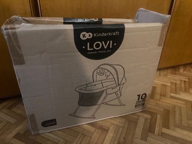 Moisés Minicuna Kinderkraft Gris plegable.