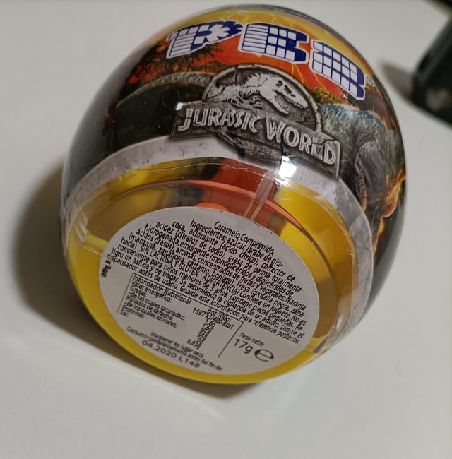 jurassic world dispensador pez capsula nuevo mini