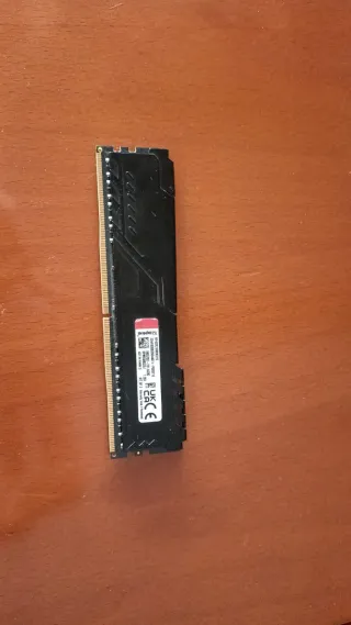 Kingston FURY Beast DDR4 8GB 3200MHz (Defectuosa)