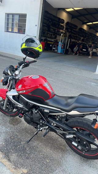 Yamaha xj6