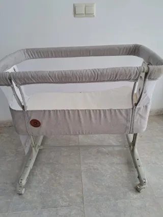 Minicuna colecho gris