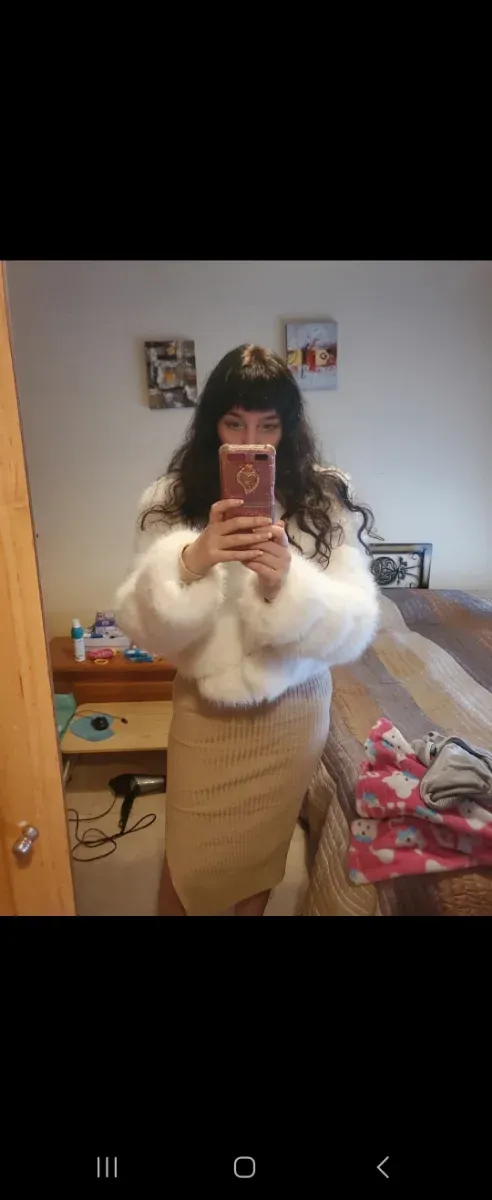 Abrigo pelo sintético blanco