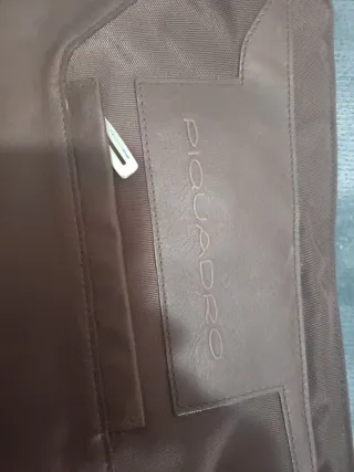 Bolso Piquadro portátil marrón