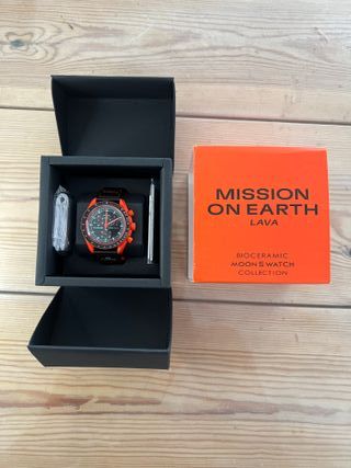 Omega x Swatch misión to Lava