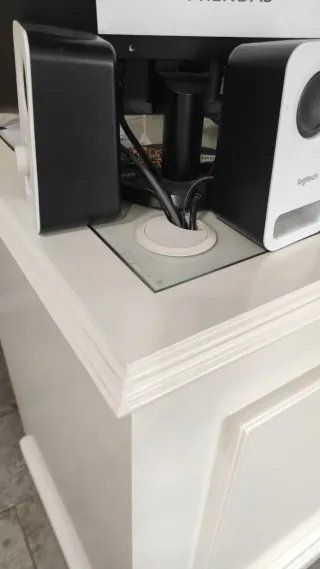 Mostrador blanco para tienda