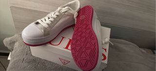 Scarpe Guess Bianche e Rosa