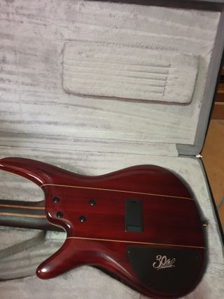 Bajo Eléctrico Ibanez SR 30th Aniversario