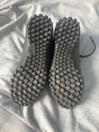 Botas de fútbol Adidas F50 multitaco