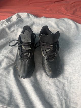 Botas de fútbol Adidas F50 multitaco