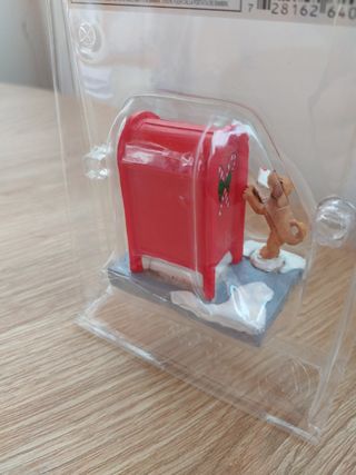 Figura Lemax Perro con Buzón Navidad Nueva