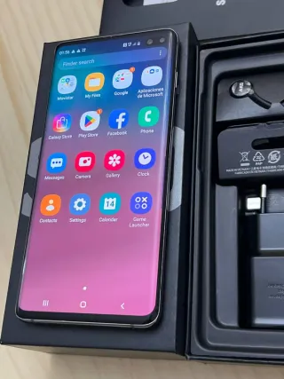Samsung S10 Plus da 128 GB. LTE nero