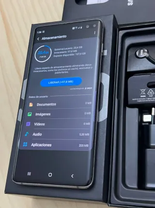 Samsung S10 Plus da 128 GB. LTE nero