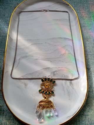 Collar Ojo Esmeralda y Lágrimas Cristal Dorado