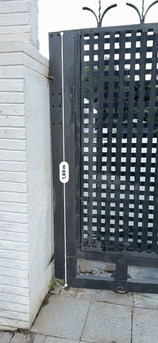 Puerta corredera/batiente y de entrada.
+Motores(2