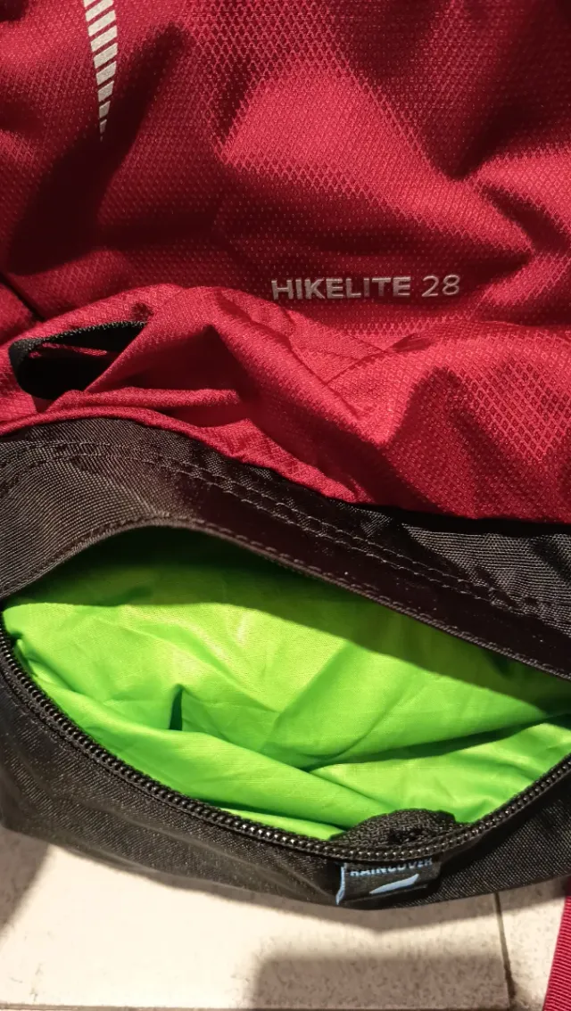 Mochila Osprey Hikelite 28 Sangría