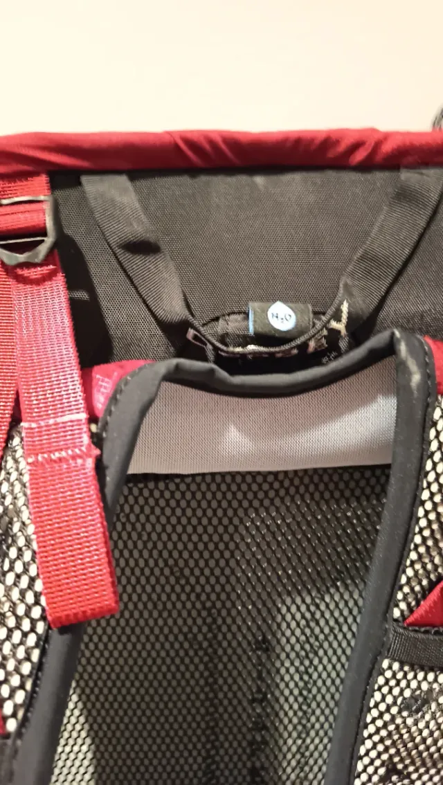 Mochila Osprey Hikelite 28 Sangría