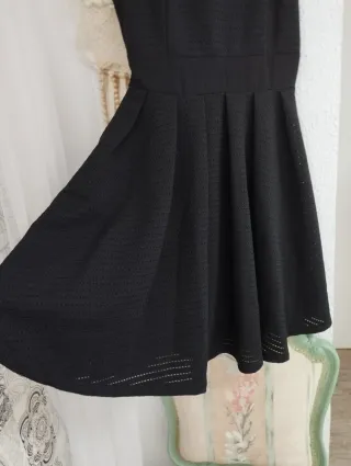 Vestido Negro Estilo Años 50