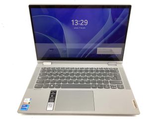 pc portatil lenovo 82hs