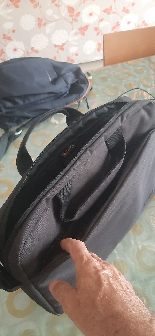 Borsa per laptop marca Celly