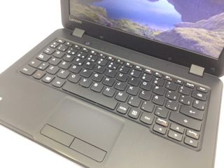 pc portatil lenovo 81cy