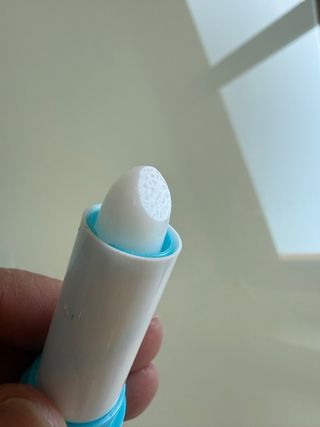 Labial Muñequita Kokeshi Azul y Rosa