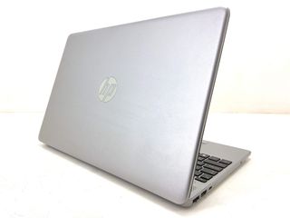 pc portatil hp 250 g8