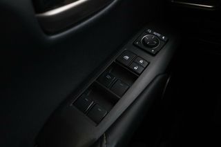Lexus NX 300h Business
