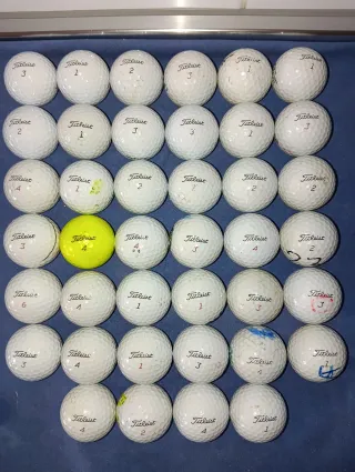 40 Pelotas de Golf Titleist Pro V1