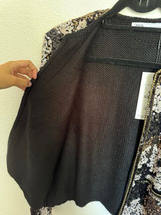 Chaqueta abierta lentejuelas talla S Zara