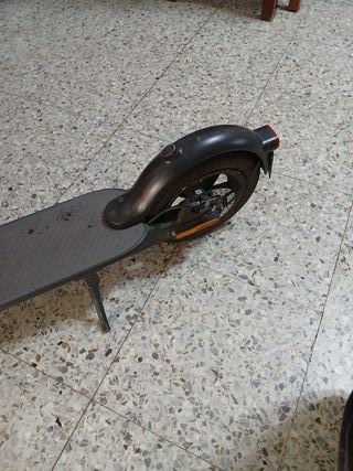Patinete eléctrico adulto