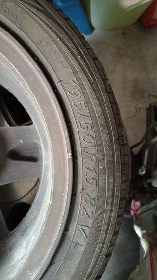 Llantas Ford Escort
