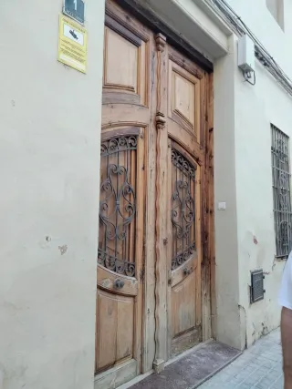 Puerta exterior valenciana mobila