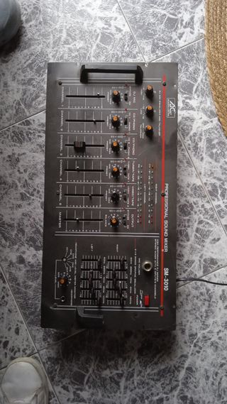 Mesa de Mezcla AC SM-3010