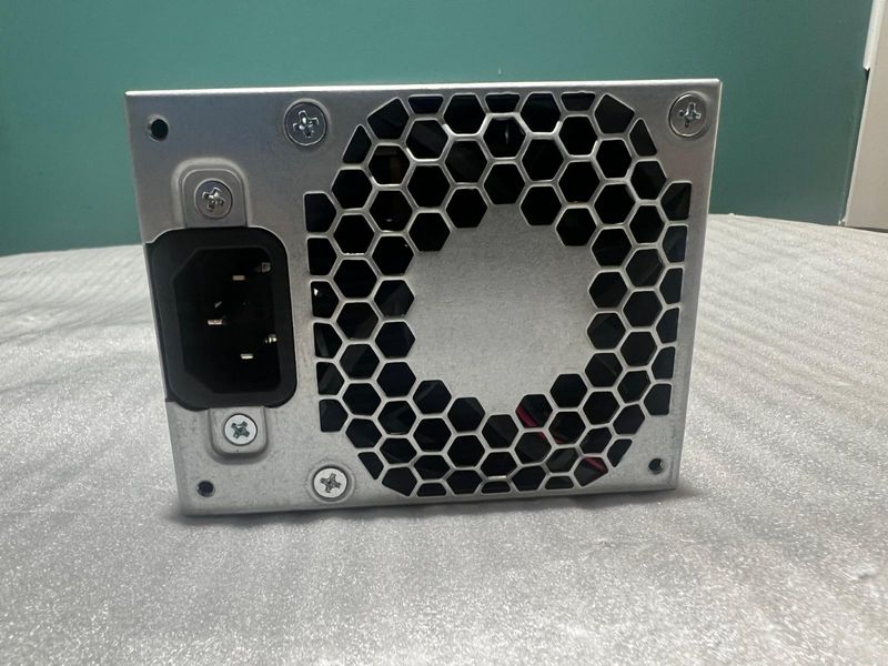 Fuente de alimentación HP EliteDesk de 240 W afbeelding 3
