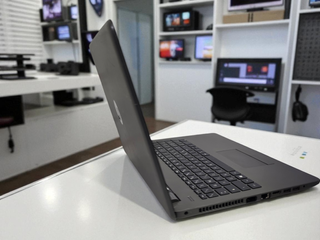 HP   15.6 Laptop i7 - 8 GB/ 16GB RAM   WIN11
