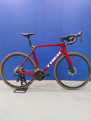 Trek Madone SL 6 Gen 8 Talla L Carbono