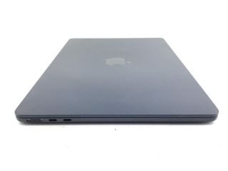 portatil apple apple macbook air m3 8-core 4.0 13 (8gpu) (2024) (a3113)