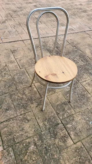 Sillas metal y madera