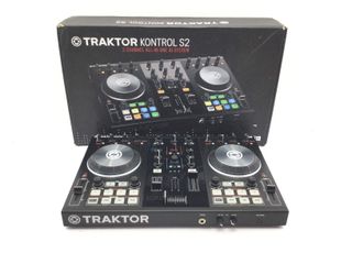 mesa mezclas traktor kontrol s2