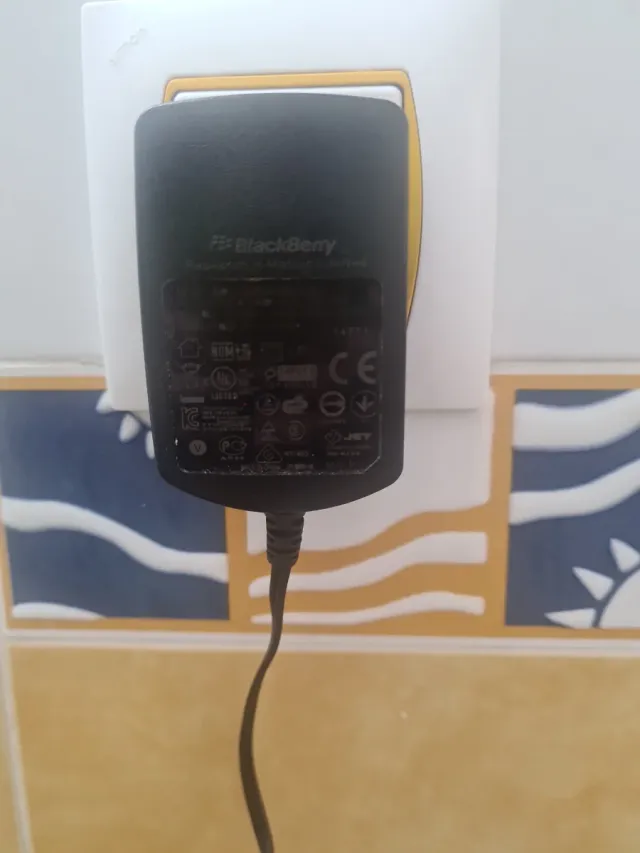 BlackBerry Curve 9300 y 8520