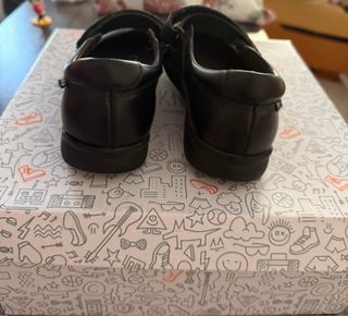 Zapatos niña talla 35 perfecto estado 