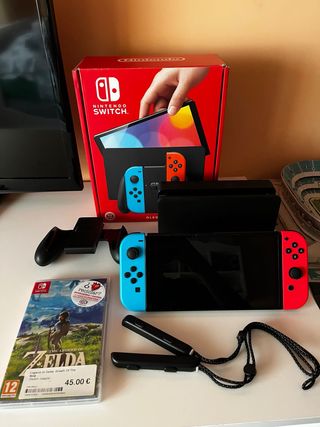 Nintendo Switch OLED Azul/Rojo. Como nueva.