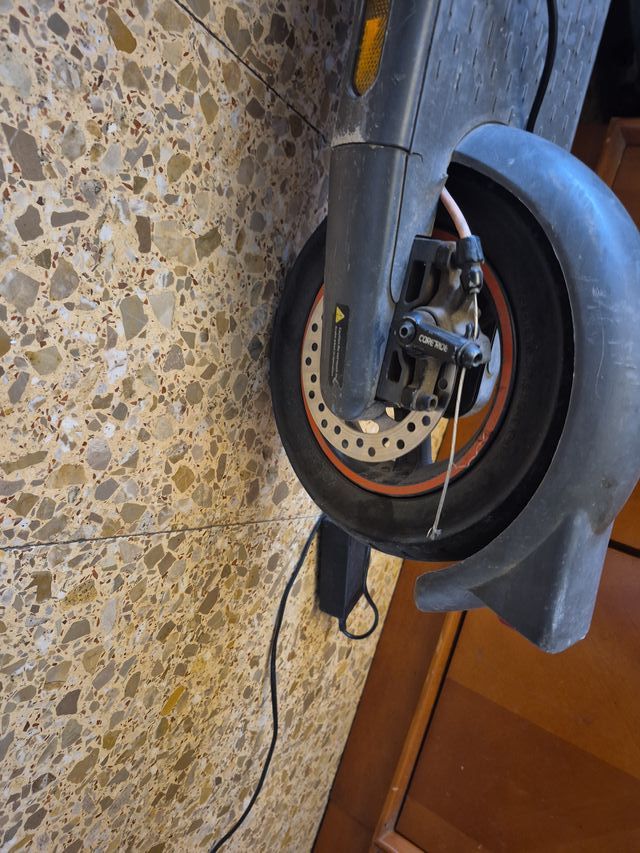 Patinete Eléctrico NAVEE