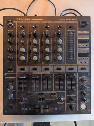 Mixer professionale Pioneer DJM-600